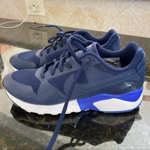 Blue/navy Nikes